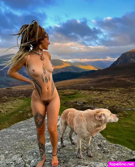 Whereispoppie OnlyFans Thumbnail #0o1Sdh3ZXQ