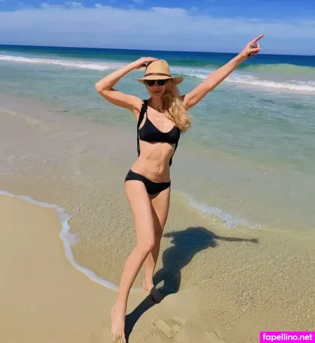 Whigfield OnlyFans Thumbnail #98RcxKOvA1