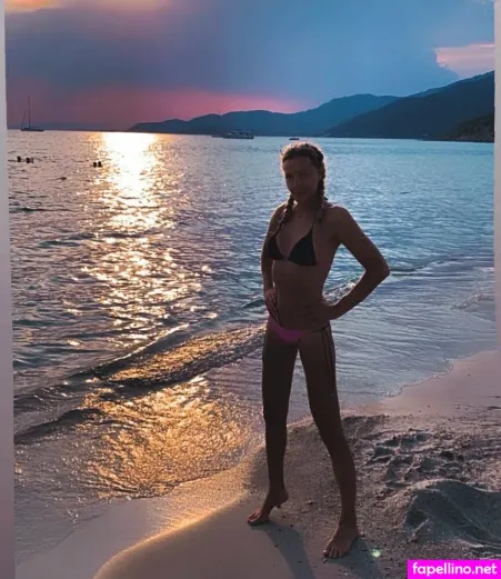 Whigfield OnlyFans Thumbnail #S7qnmdx7a7