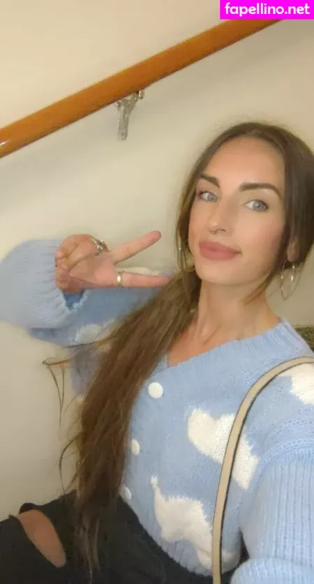 Whimsywords OnlyFans Thumbnail #1zYt5u3B1t