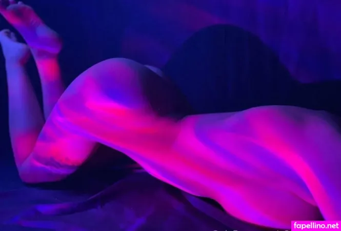 Whiskey Girl19 OnlyFans Thumbnail #aINMuz9lcn