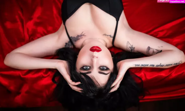 Whiskey Shotz OnlyFans Thumbnail #dB8XTTOALu