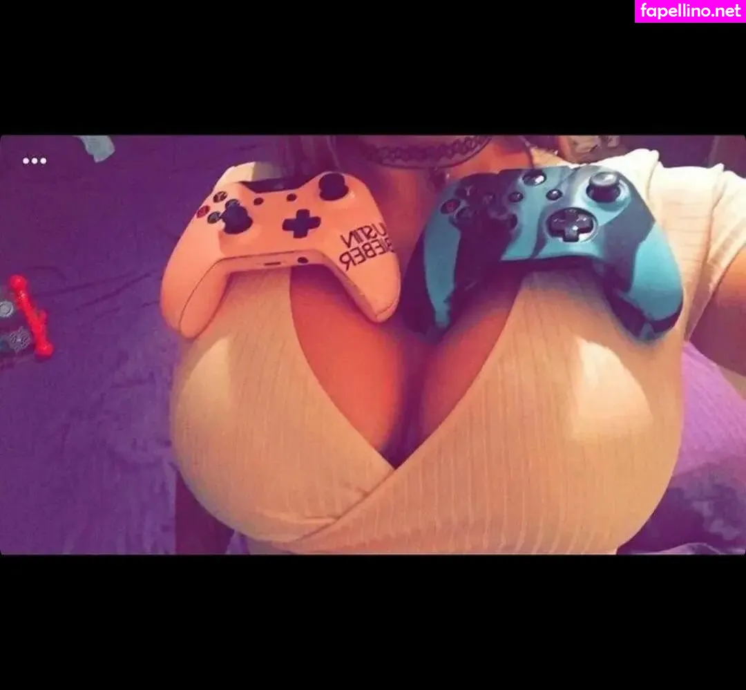 urinternetprincxss, whispa_gaming Nude Leaked OnlyFans Photo #eiasWUiO71