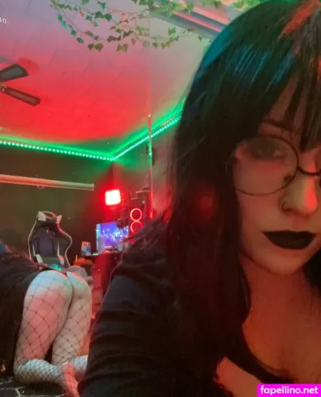 Whisperingpizza Asmr 1 OnlyFans Thumbnail #8A02ztYS5O