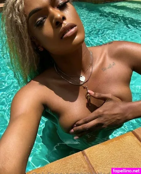 Whistledownfree OnlyFans Thumbnail #LEgdZFghwl