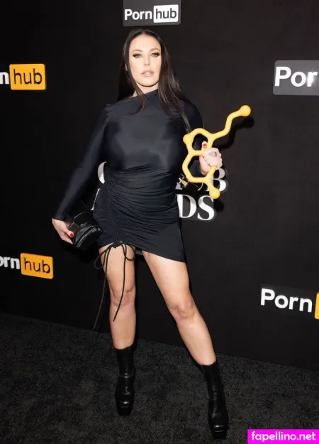 White Angel 2 OnlyFans Thumbnail #BEQUVzNx8l