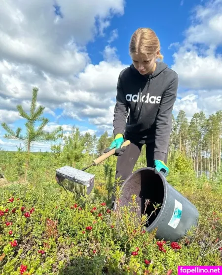 White Baby OnlyFans Thumbnail #KBWxDzjAv1