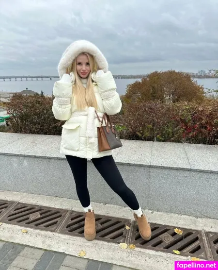 White Baby OnlyFans Thumbnail #kZy0aukqI1