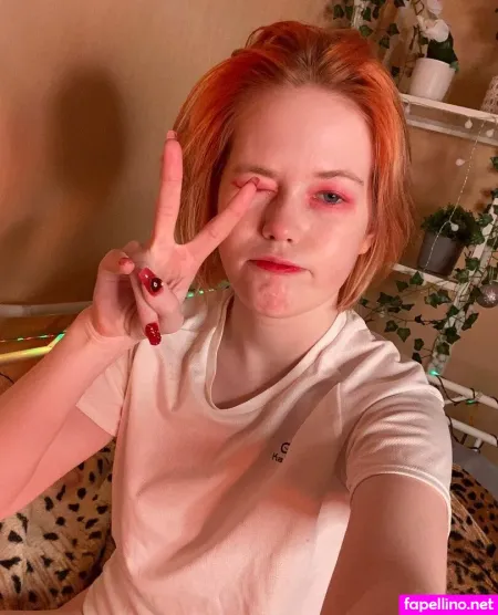 White Blond OnlyFans Thumbnail #8ywWxy3QBM