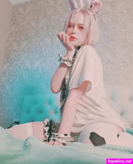 White Blond OnlyFans Thumbnail #v9KxC67aYG