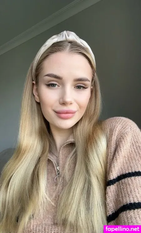 Whitebaby Sofia OnlyFans Thumbnail #Gc7eVDsJwn