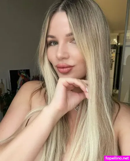 Whitecrystalgirl OnlyFans Thumbnail #kSjZOeRpxk