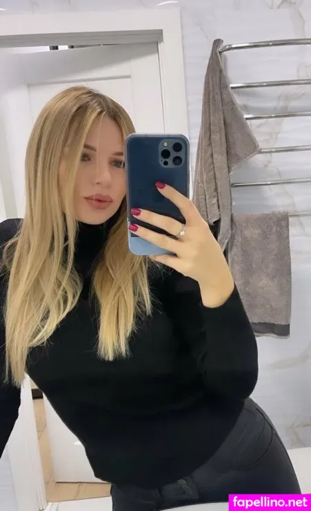 Whitecrystalgirl OnlyFans Thumbnail #qVPs3ZiCXt