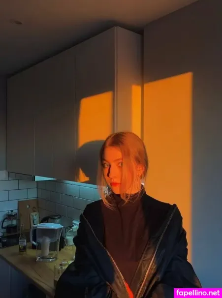 Whitedol1 OnlyFans Thumbnail #flHYnuJCQS