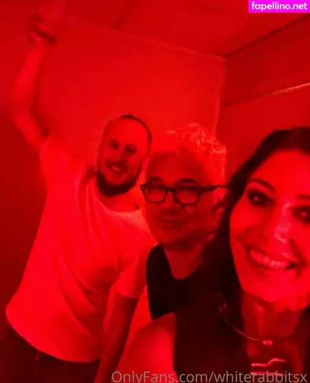 Whiterabbitsx OnlyFans Thumbnail #AWzRIZDR7g