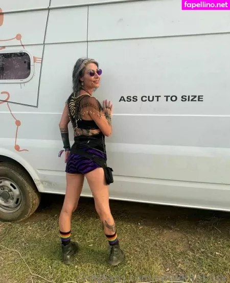 Whiterabbitsx OnlyFans Thumbnail #FmHivHmlEQ