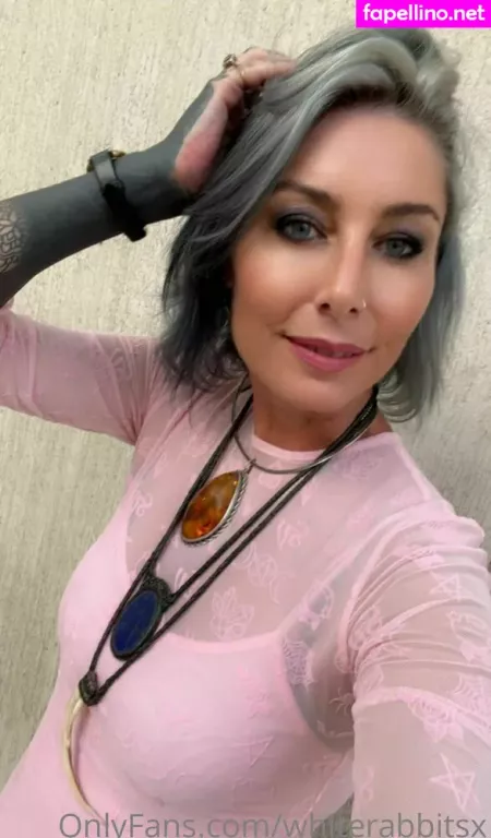 Whiterabbitsx OnlyFans Thumbnail #o4ScHJrFV9