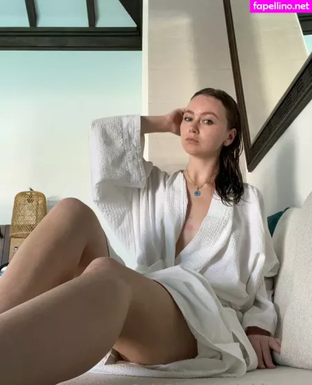 Whitewee OnlyFans Thumbnail #yAerLyzyYE