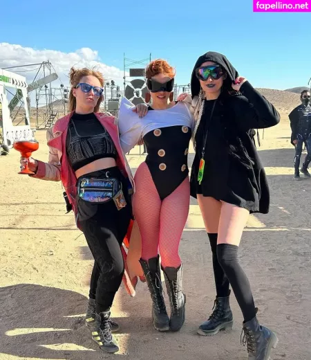 Whitney Moore OnlyFans Thumbnail #G0BfyEhFAO