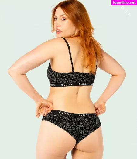 Whitney Moore OnlyFans Thumbnail #PG0buVHUew