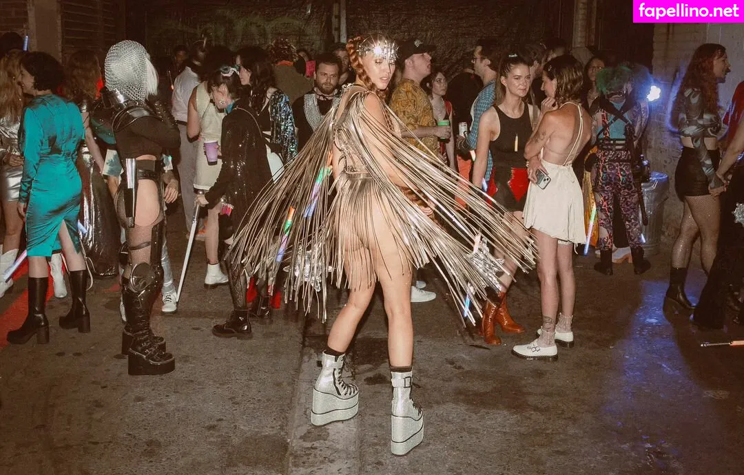 TweetneyMoore, socialtoilet16, whitneysmoore Nude Leaked OnlyFans Photo #lIUF7QRmVN