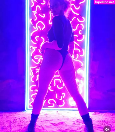 Whitney Moore OnlyFans Thumbnail #v83VI4mzMd