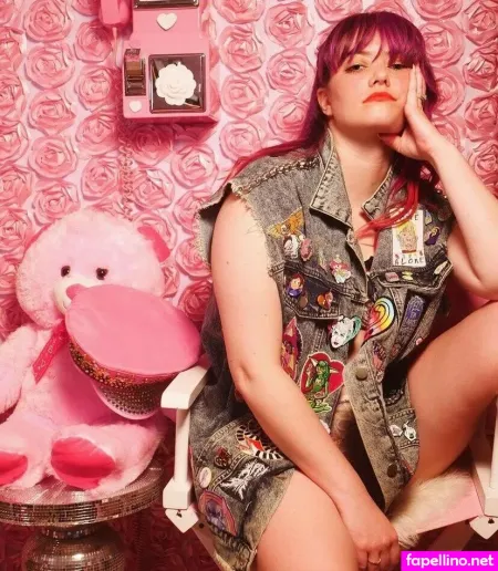 Whitney Van Laningham OnlyFans Thumbnail #0CLzqYu6nb