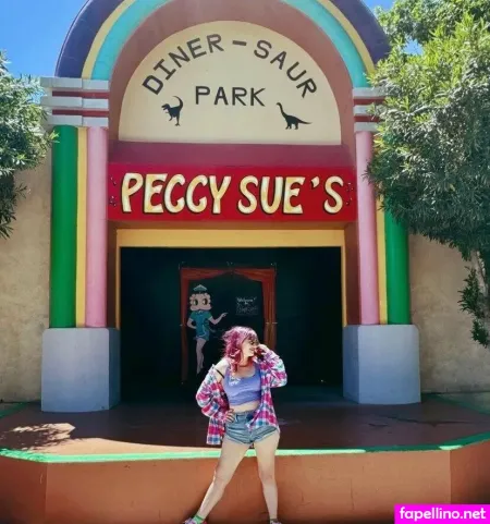 Whitney Van Laningham OnlyFans Thumbnail #LOMOG86jr7