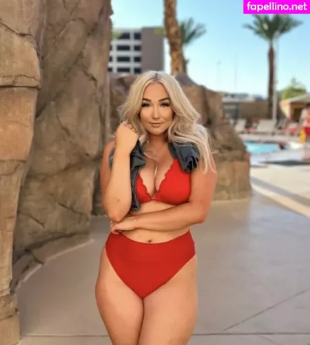 Whitney Wright OnlyFans Thumbnail #P9THav5vB4