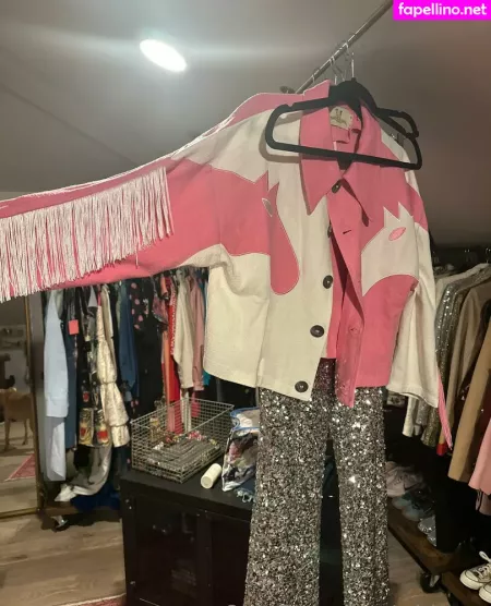 Whitney OnlyFans Thumbnail #woUIL1NoK2