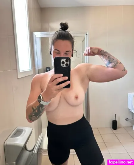 Whitraeofsunshine OnlyFans Thumbnail #MOSKp7OwZh