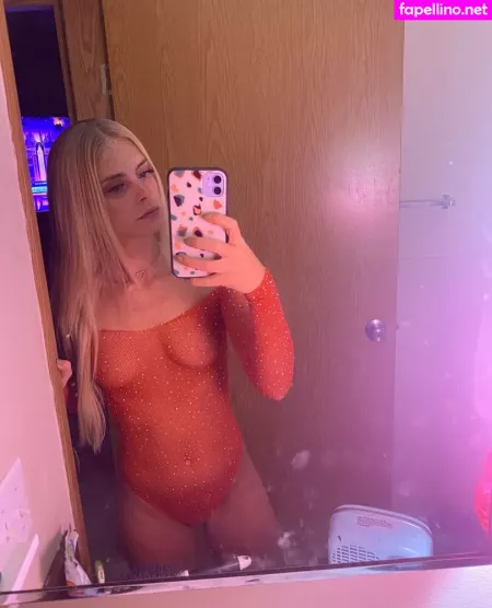 Whitshamblen OnlyFans Thumbnail #WTorQYkTzB