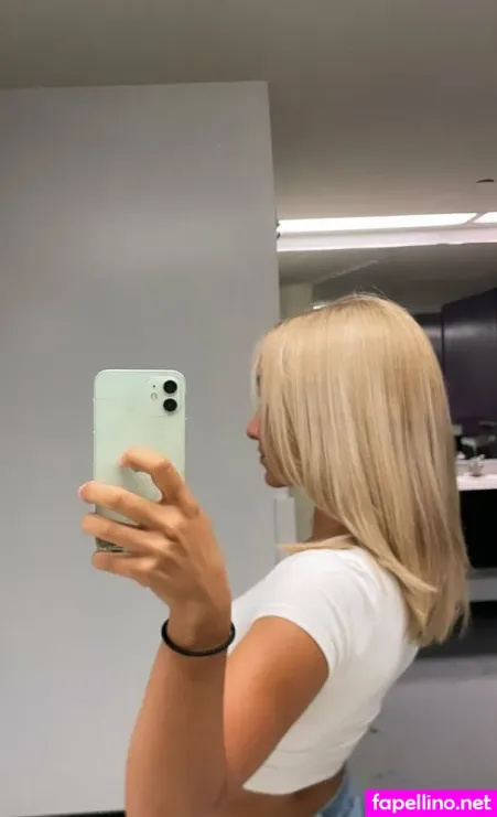 Whitster OnlyFans Thumbnail #Bs2YZfKo79