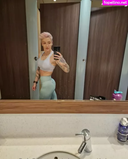 Who On Earth Is Anna OnlyFans Thumbnail #hF6ynGHbeI