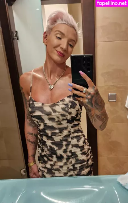 Who On Earth Is Anna OnlyFans Thumbnail #qyMFH2BqwJ