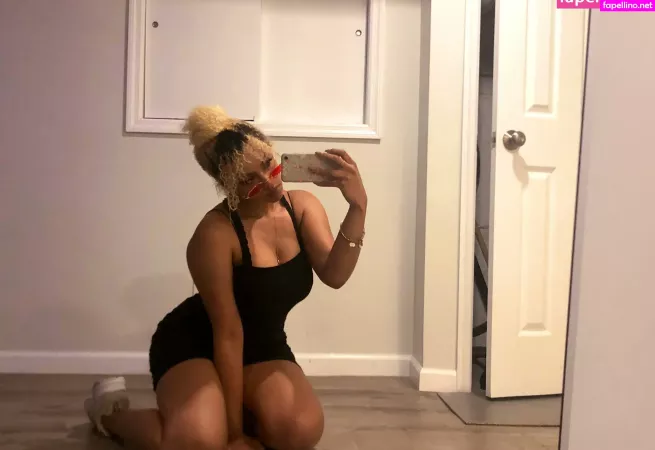 Whoissapphic OnlyFans Thumbnail #SHqd6MeY60