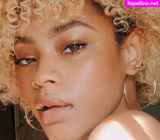 Whoissapphic OnlyFans Thumbnail #ZjnSIsc7Am