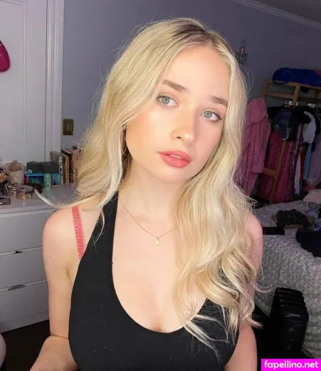 Whoistheblondegirl Main Profile Photo