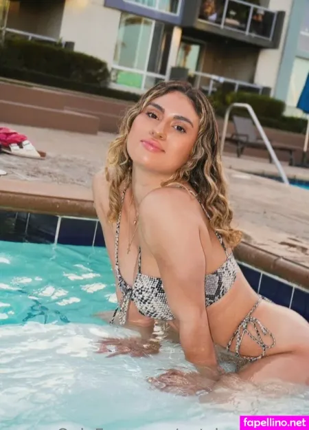 Whoisvictoriax OnlyFans Thumbnail #HTj9Po7fcS