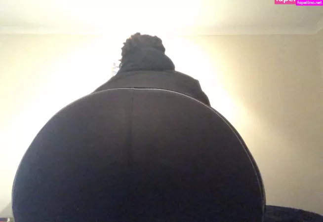 Wholelottacurves OnlyFans Thumbnail #DMg2QhYa2T