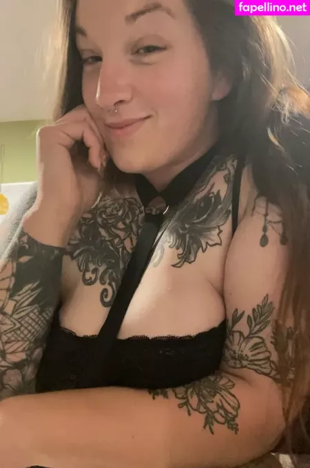 Whooty2166 OnlyFans Thumbnail #5olps4viOR