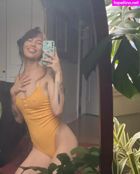 Whoreticulture OnlyFans Thumbnail #e8OJn4qg0V