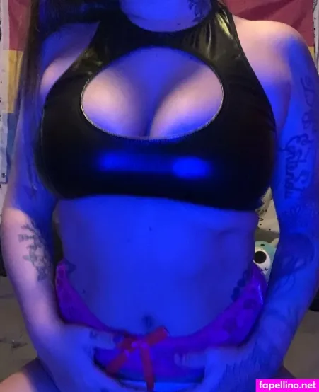 Whoretifa OnlyFans Thumbnail #ZUEVI7NyMb