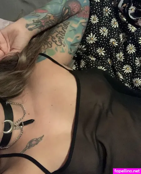 Whoretifa OnlyFans Thumbnail #lj62KeXRji