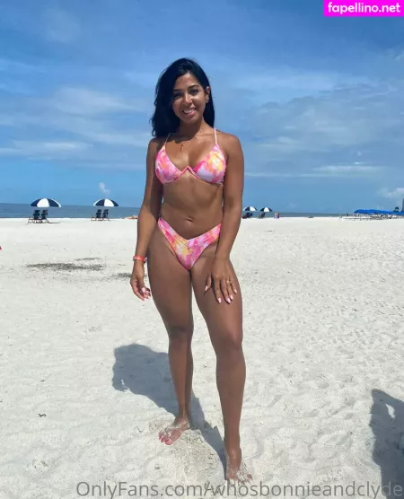 Whosbonnieandclyde OnlyFans Thumbnail #2VcalHBiP9