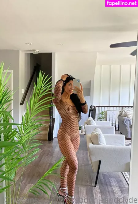 Whosbonnieandclyde OnlyFans Thumbnail #ixMdM3kKNy