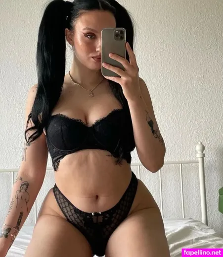 Whosrobin OnlyFans Thumbnail #6az9RVm2WE