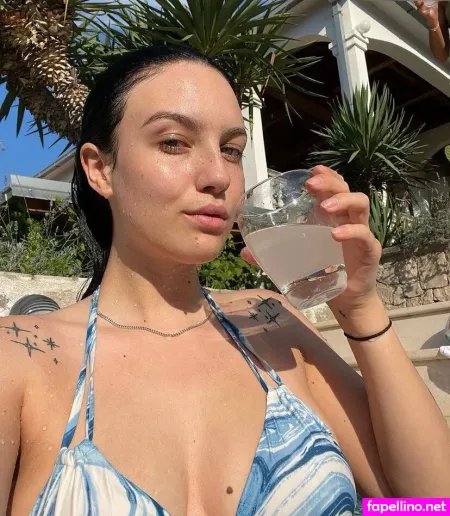 Whosrobin OnlyFans Thumbnail #HGQpsyYYc7