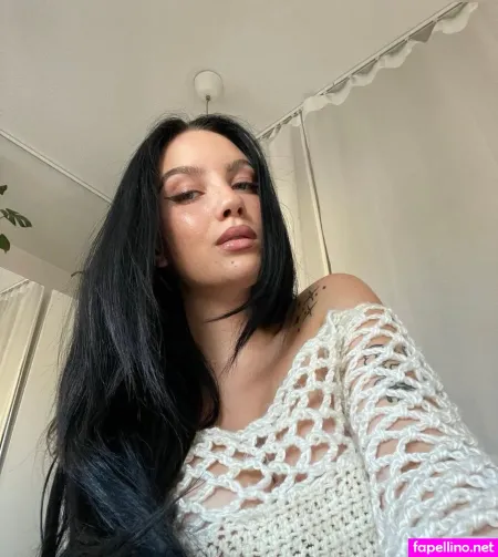 Whosrobin OnlyFans Thumbnail #xV2h0ZGbbL