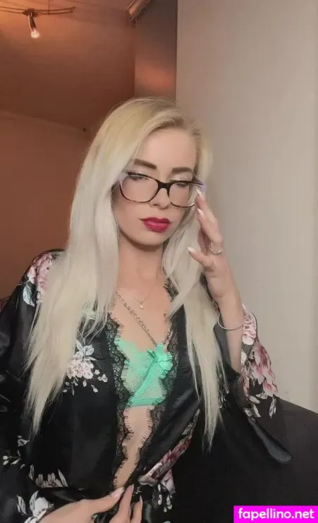 Whosthagirl OnlyFans Thumbnail #GuN07hxYFv